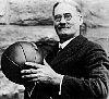 Jara Cimrman basketbalistou
